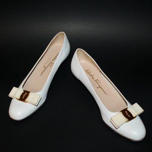COPY - Vtg Salvatore Ferragamo Vara Shoes Sz 7 A4